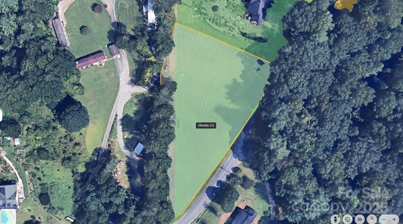 Property image 4 of 215 Old Macedonia Road in Olivette, Asheville, NC 28804