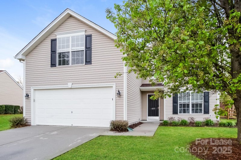 Property image 4 of 6817 Thistle Down Drive in Canterfield Estates, Harrisburg, NC 28075