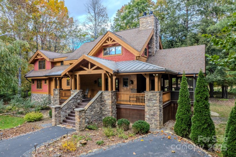 202 Riverlinks Drive