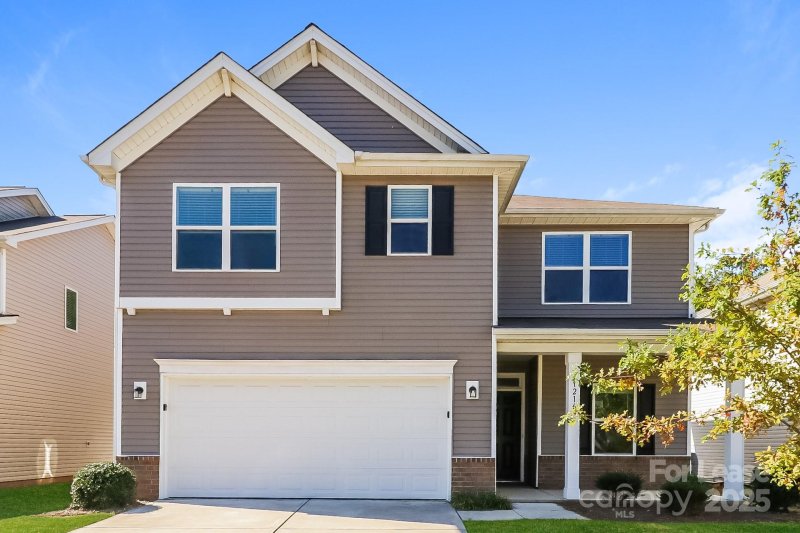 Dulin Farms, Charlotte Community