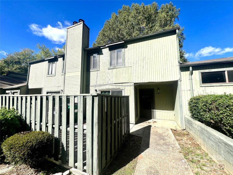 6143 Bent Tree Court