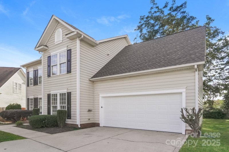 Property image 2 of 10148 Baxter Caldwell Drive in Creekview, Charlotte, NC 28213