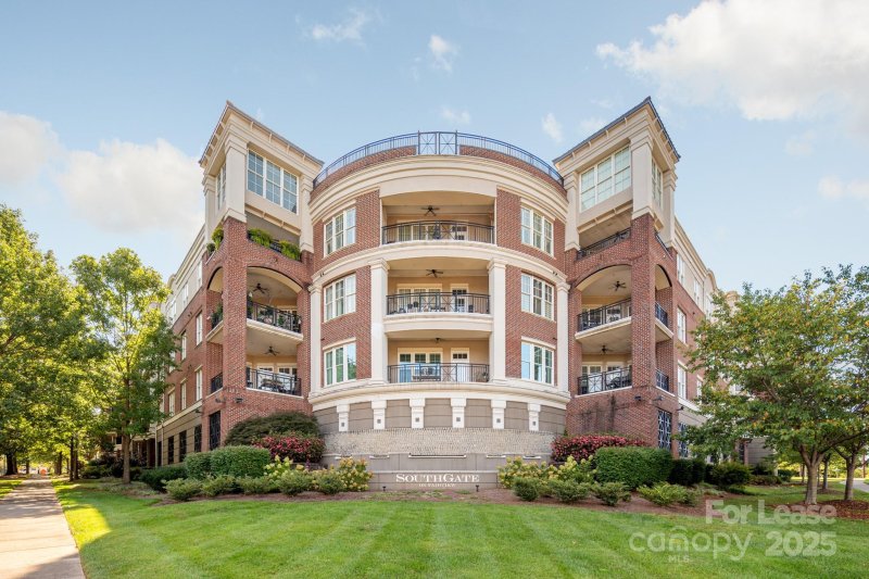 Property image 2 at 5425 Closeburn Road, Charlotte, NC 28210