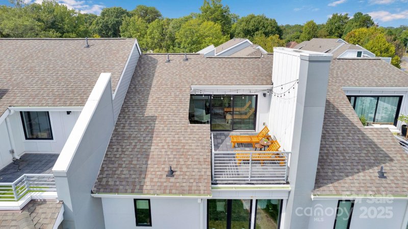 Property image 3 of 2709 Shenandoah Avenue in Chantilly, Charlotte, NC 28205