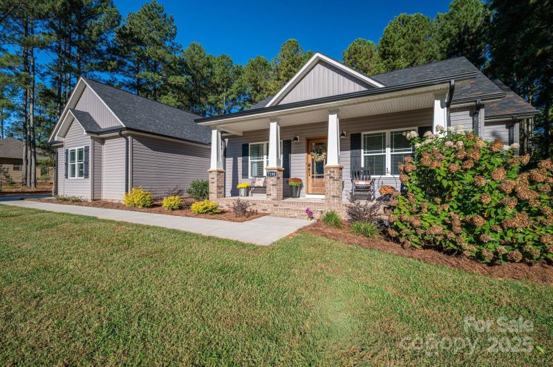 Property image 3 at 7190 Sparrow Lane, Vale, NC 28168