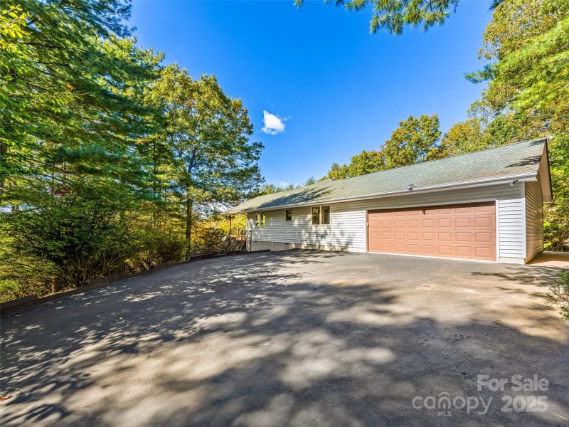 Property image 3 of 50 Timberlane Circle in Timberlane, Pisgah Forest, NC 28768