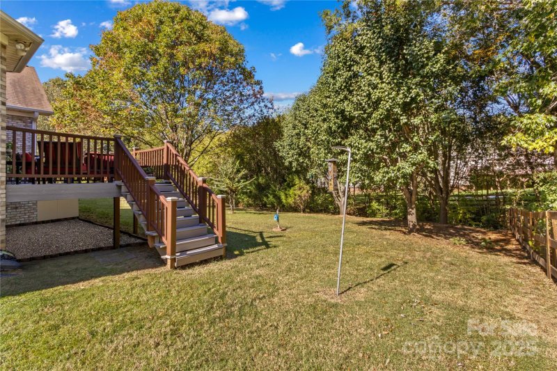 Property image 4 of 130 Bald Cypress Lane in The Woodlands, Mooresville, NC 28115