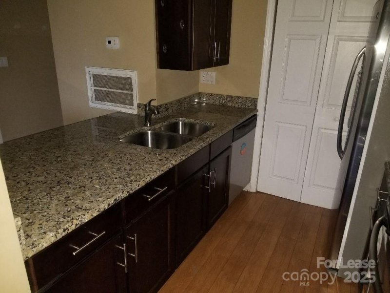 Property image 3 at 11131 Harrowfield Road, Charlotte, NC 28226