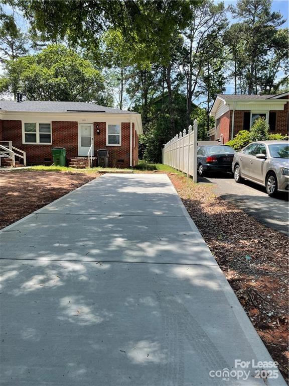 3503 Meredith Avenue