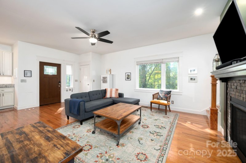 Property image 5 of 89 Galax Avenue in West Asheville, Asheville, NC 28806