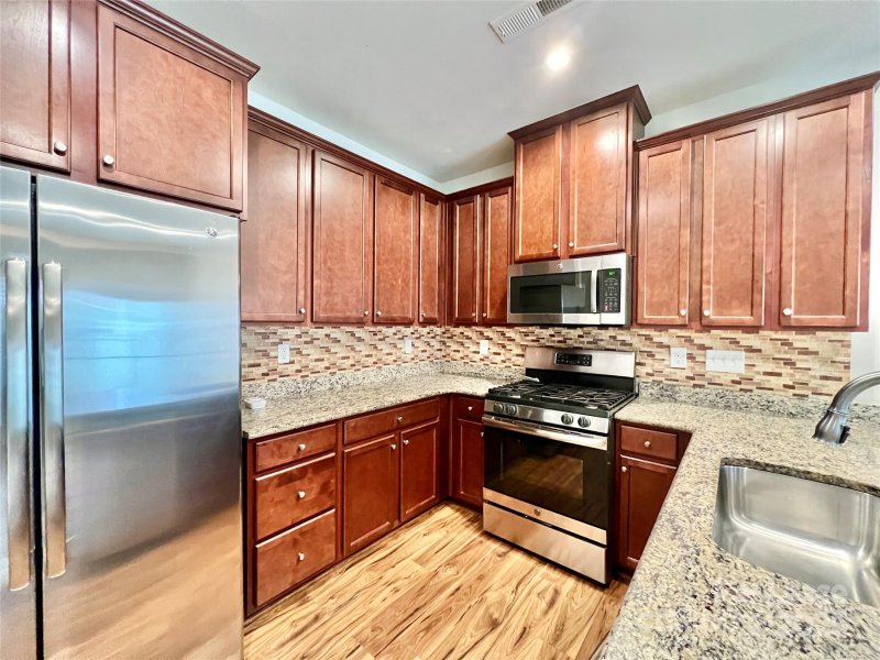 Property image 2 of 310 Willow Wood Court in Park Meadows, Stallings, NC 28104