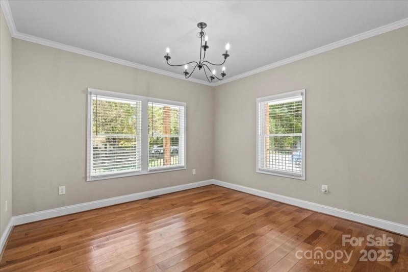 Property image 5 of 34 Colts Neck Lane in River Ridge Run, Taylorsville, NC 28681