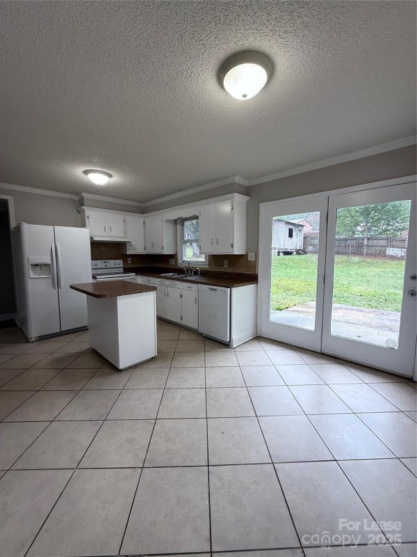 Property image 3 at 2416 Woodleaf Drive, Gastonia, NC 28052