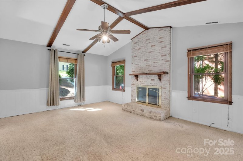 Property image 2 of 702 Trail Ridge Road in Sardis Forest, Matthews, NC 28105