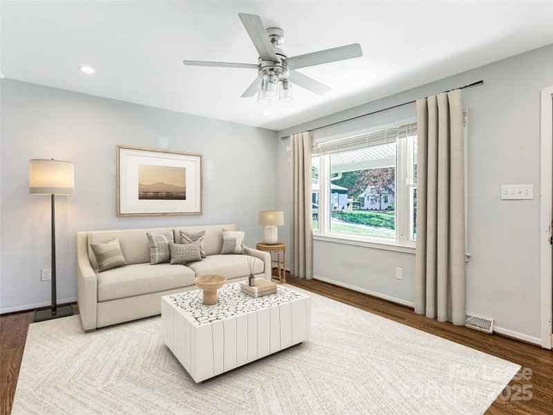 Property image 4 at 3523 Clardy Court, Charlotte, NC 28205