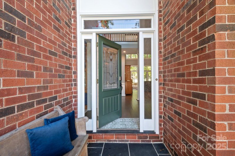 Property image 5 of 16033 Agincourt Drive in Birkdale, Huntersville, NC 28078