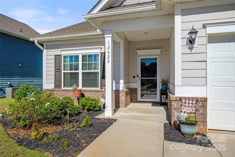 Property image 2 of 12828 Aberdeen Park Drive in The Pines, Huntersville, NC 28078