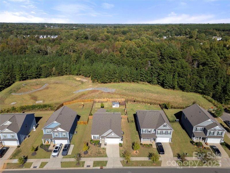 Property image 4 of 12828 Aberdeen Park Drive in The Pines, Huntersville, NC 28078