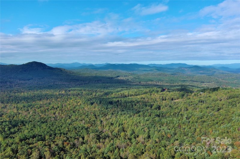 Property image 2 of V L Summit Trail in Grandview Peaks, Nebo, NC 28761