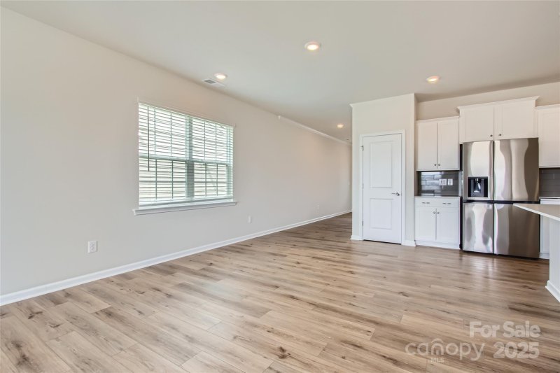 Property image 3 of 2133 Bowie Stone Court in Elizabeth, Fort Mill, SC 29715