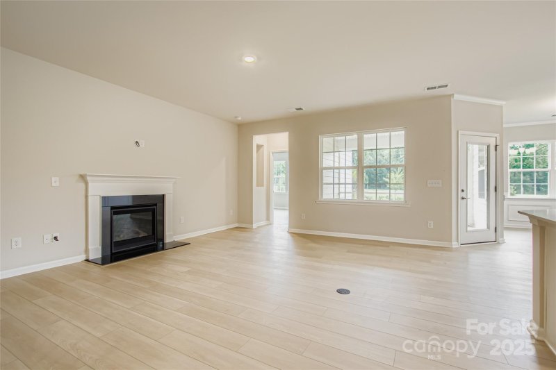 Property image 2 of 2146 Bowie Stone Court in Elizabeth, Fort Mill, SC 29715