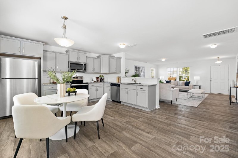 Property image 2 of 103 Galley Lane in Hidden Lakes, Statesville, NC 28677