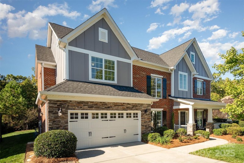 Property image 2 at 8500 Fairgreen Avenue, Waxhaw, NC 28173