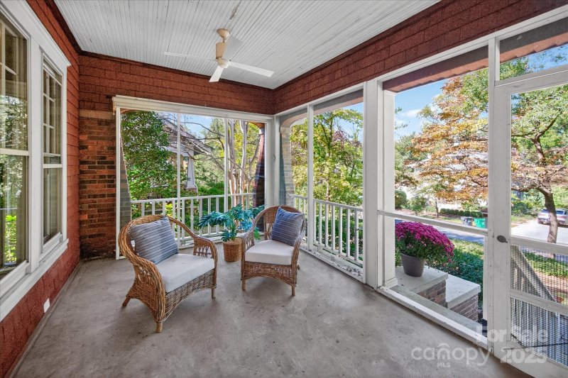 Property image 3 of 2026 Dartmouth Place in Myers Park, Charlotte, NC 28207