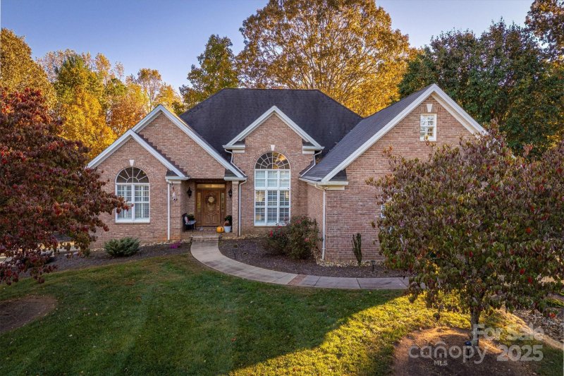 Property image 5 at 5591 Quail Creek Drive, Granite Falls, NC 28630