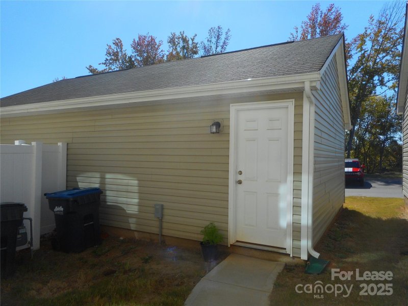 Property image 4 of 12853 Canton Side Avenue in Chateau, Charlotte, NC 28273