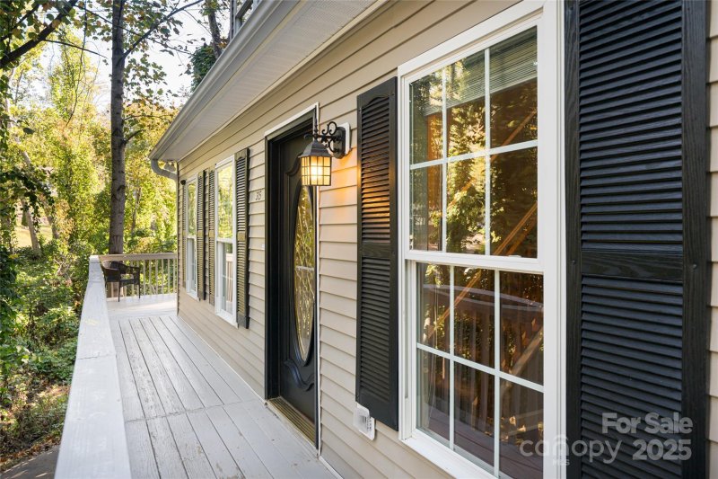 Property image 3 of 315 Glenn Bridge Road in Winterhill Estates, Arden, NC 28704