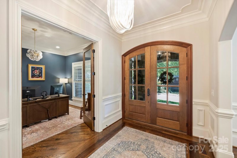 Property image 5 of 1223 Marlwood Terrace in Myers Park, Charlotte, NC 28209