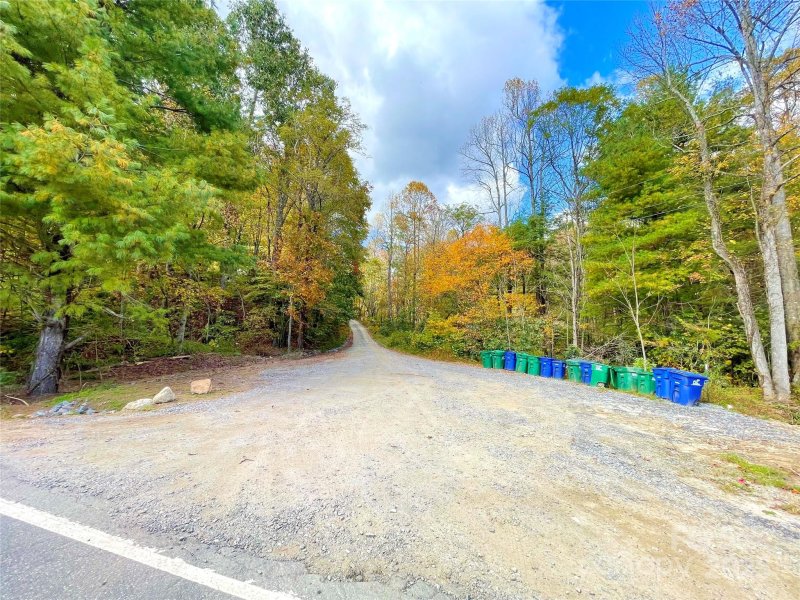 Property image 3 of 57 Grouse Ridge Drive in Miller Cove, Black Mountain, NC 28711