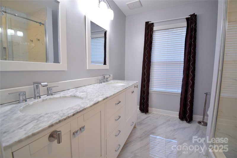 Property image 2 of 9518 Errington Lane in Danbrooke Park, Mint Hill, NC 28227