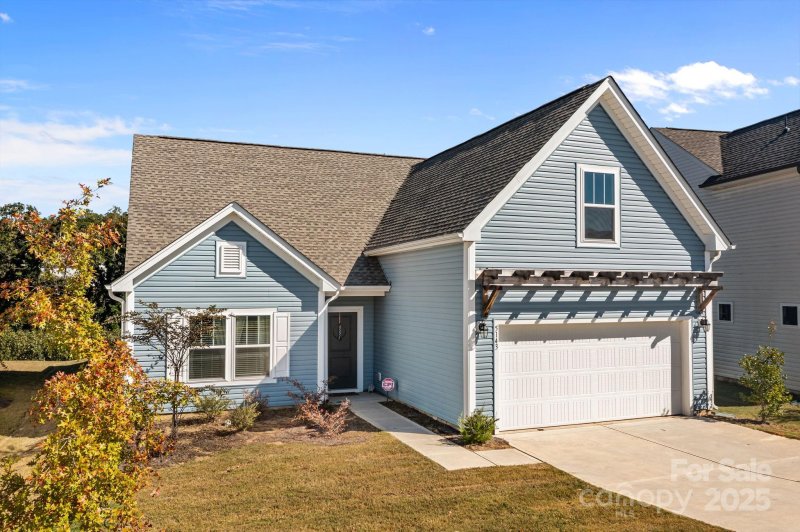 Property image 2 of 5143 Arbordale Way in Arbordale, Mount Holly, NC 28120