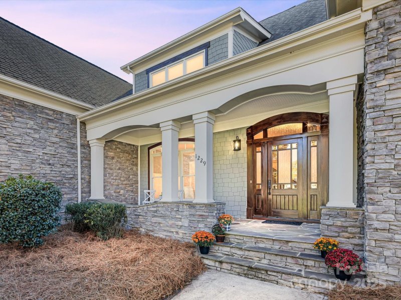 Property image 3 of 1229 Hadley Park Lane in Hadley Park, Weddington, NC 28104