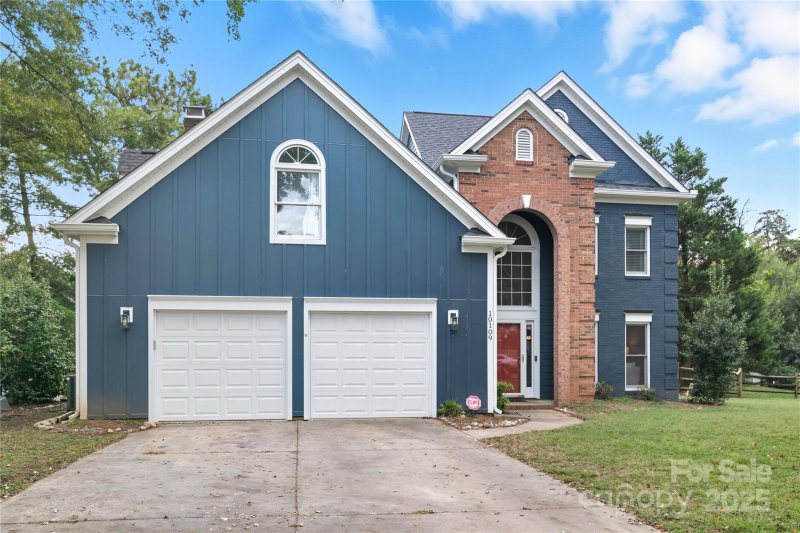 Property image 2 at 10109 Deer Spring Lane, Charlotte, NC 28210