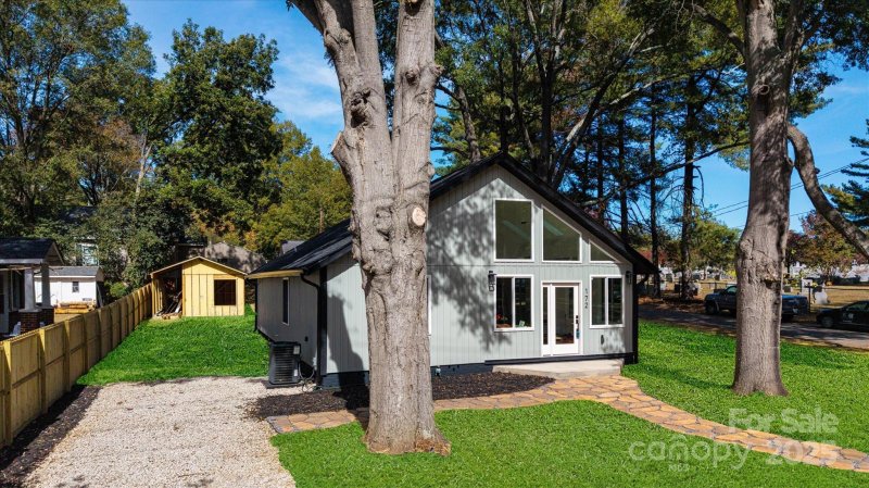 Property image 5 of 172 Brookwood Avenue in Gibson Village, Concord, NC 28025