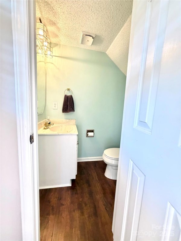 Property image 3 at 9232 N Vicksburg Park Court, Charlotte, NC 28210