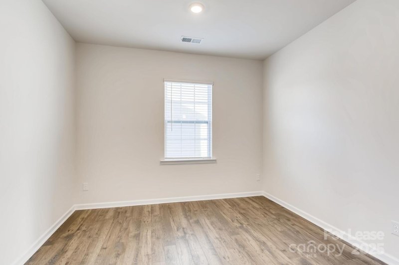 Property image 5 of 150 Gray Willow Street in Atwater Landing, Mooresville, NC 28117