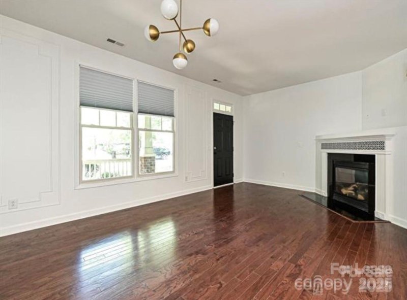 Property image 3 of 1035 Market Street in Baxter Village, Fort Mill, SC 20708