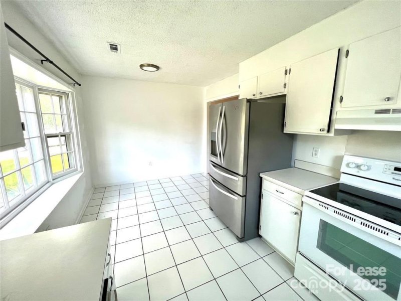 Property image 4 of 13714 Dawlish Lane in Danby, Pineville, NC 28134