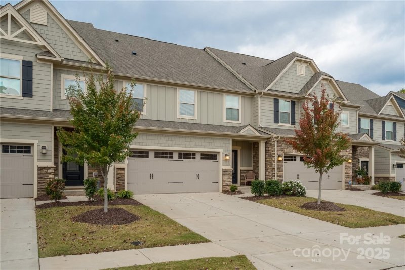 Property image 4 of 117 Lanyard Drive in Waterfront at Langtree, Mooresville, NC 28117