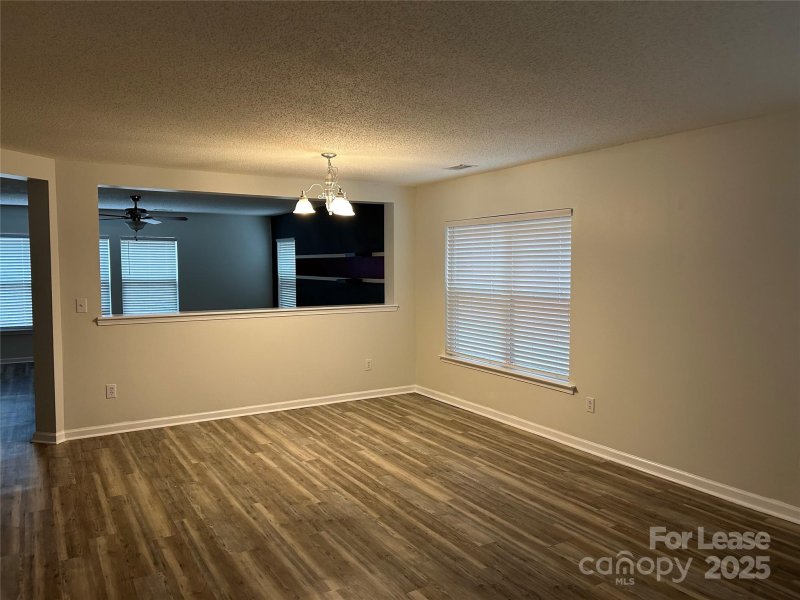 Property image 4 of 2304 Harwood Hills Lane in Harwood Landing, Charlotte, NC 28214