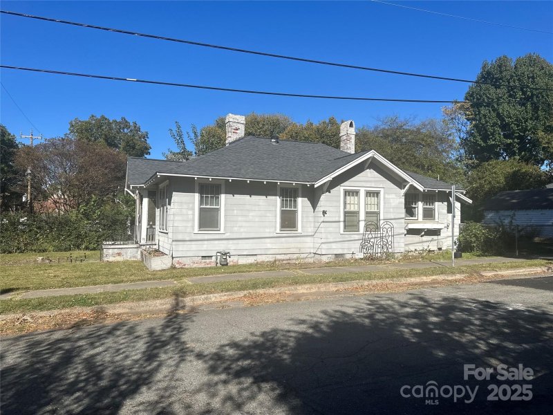 Property image 5 of 400 W Park Avenue in Wilmore, Charlotte, NC 28203