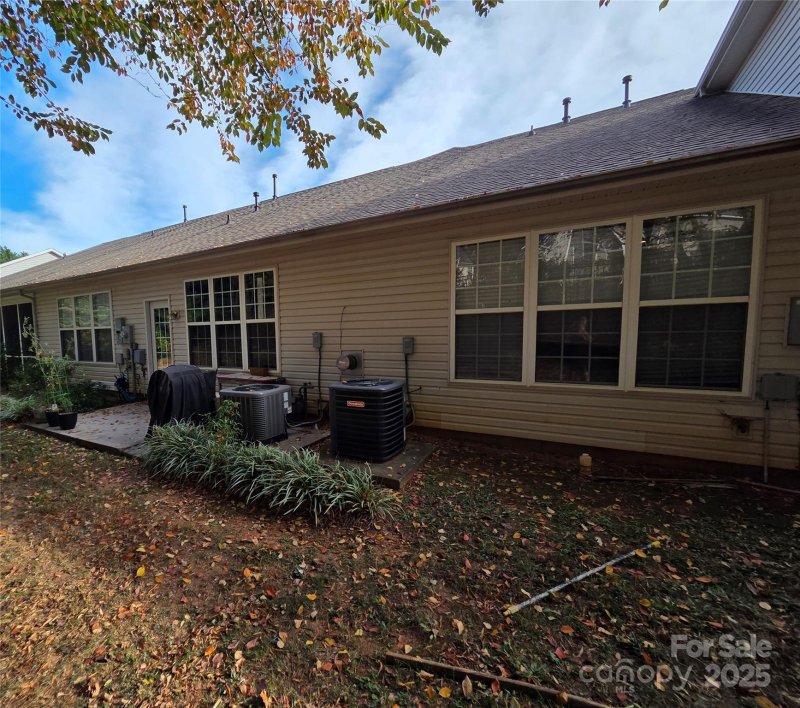 Property image 4 of 4412 Glenlea Commons Drive in Glenlea Park, Charlotte, NC 28216