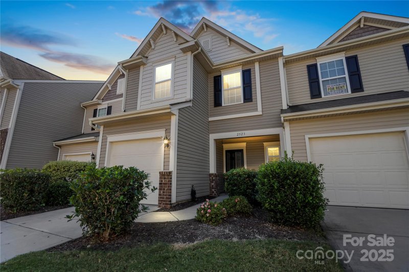 Property image 4 of 2523 Early Flight Drive in Mallard Lake, Charlotte, NC 28262