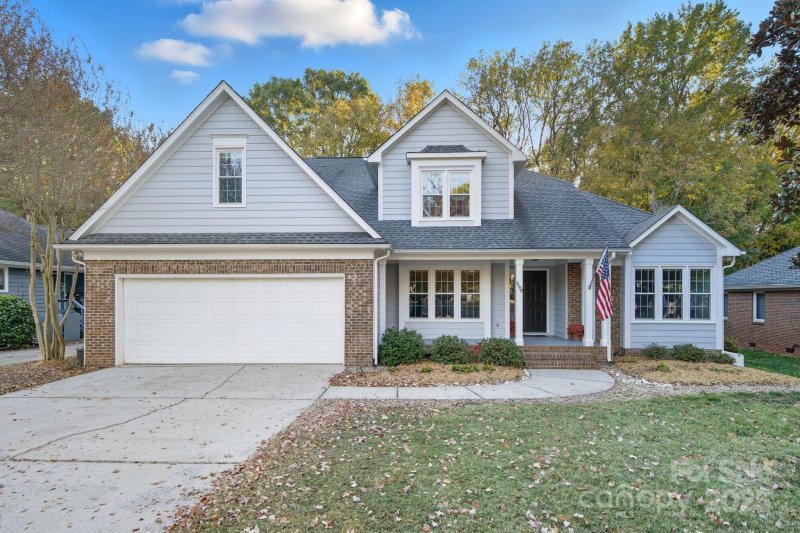 Property image 2 at 6600 Shaftesbury Road, Charlotte, NC 28270