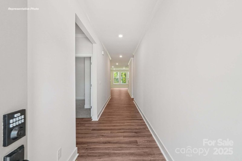 Property image 2 of 2098 Skyhawk Drive in Westport, York, SC 29745