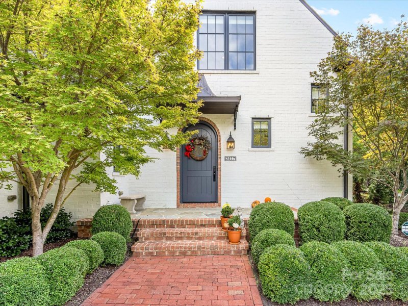 Property image 4 of 2517 Giverny Drive in Giverny, Charlotte, NC 28226